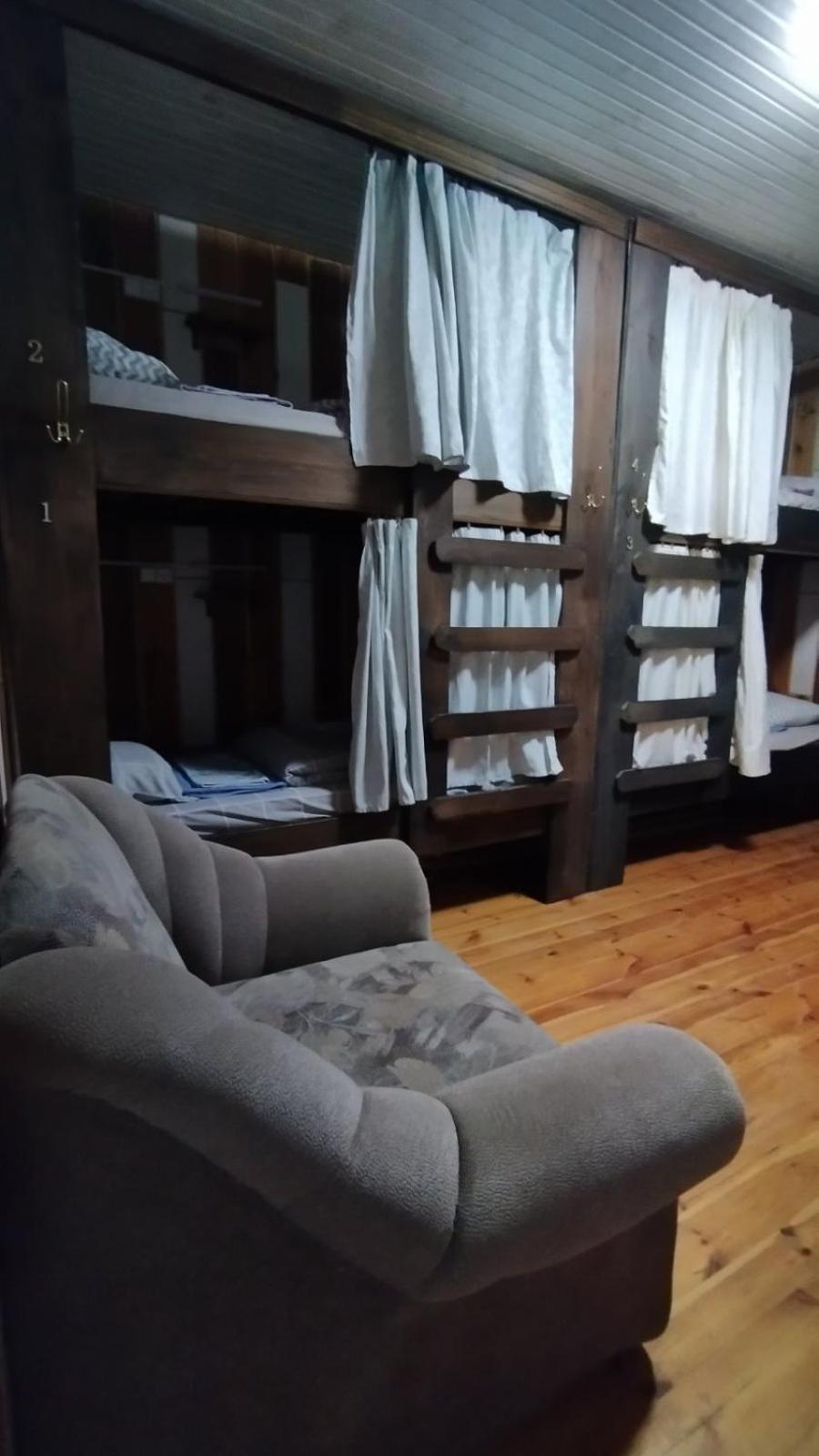 Отель "Swallow House" Tsjerkasy Kamer foto
